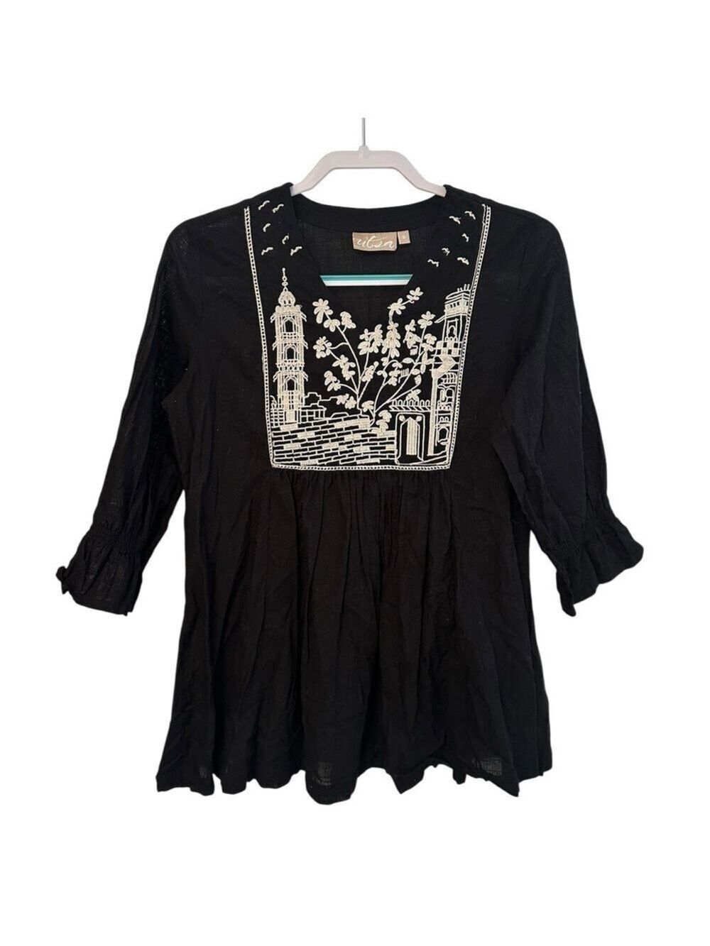 Utsa Black 3/4 Sleeve Top Cream Embroidery Women's Size S Cottage Whimsigoth EUC